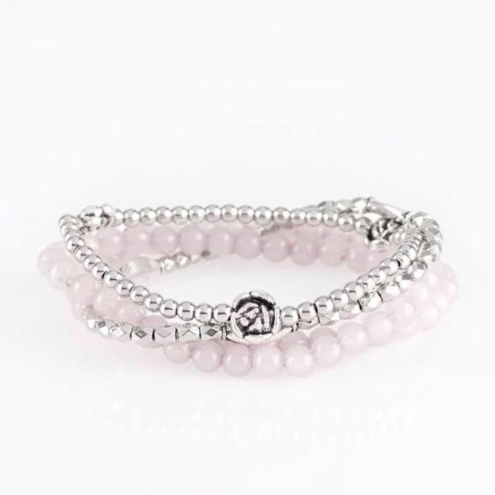 Pink pearl bracelet